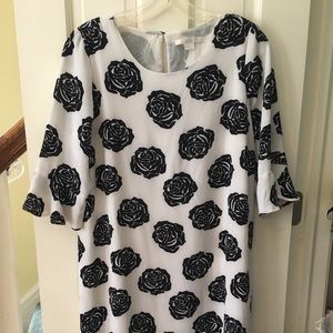 Ivory Black Rose Sheath